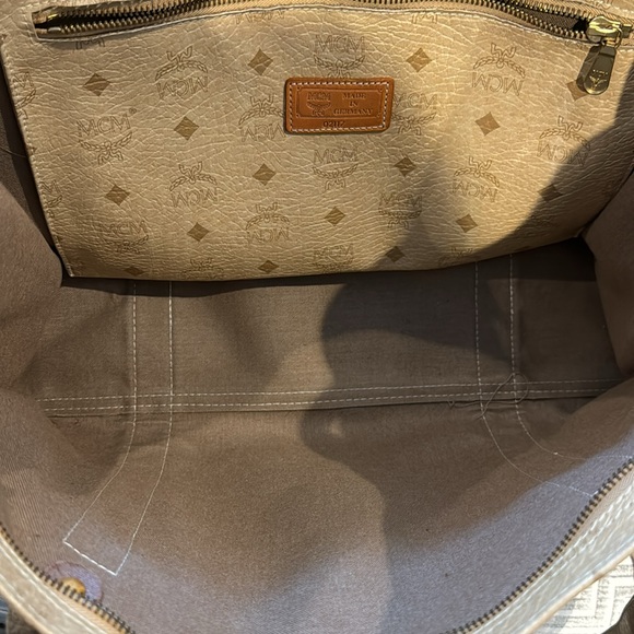 MCM Pre loved in great condition shoulder/ Crossbody Bag with top zipper. - Picture 6 of 17